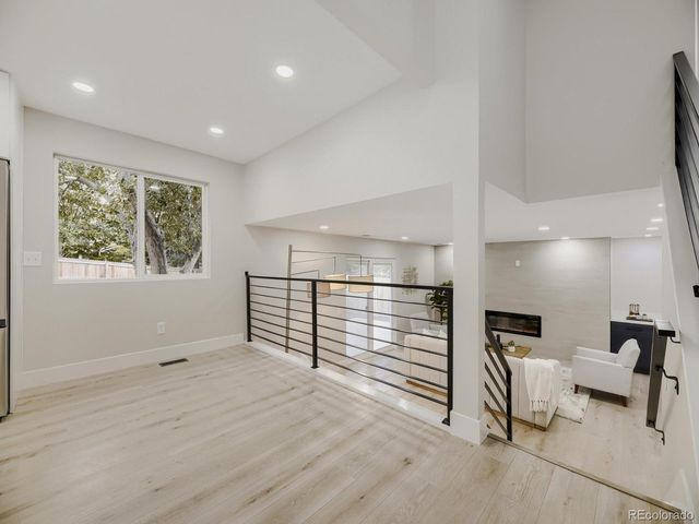 7711 S Rosemary Way, Centennial, CO 80112