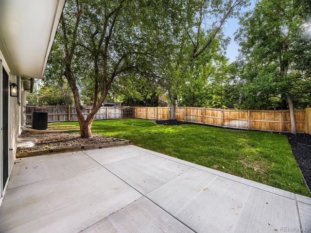 7711 S Rosemary Way, Centennial, CO 80112