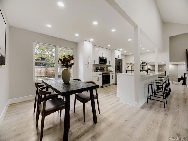 7711 S Rosemary Way, Centennial, CO 80112