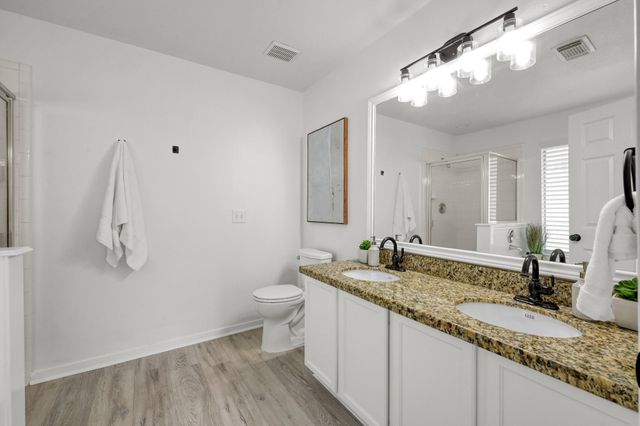 17602 S Summit Canyon Drive, Houston, TX 77095