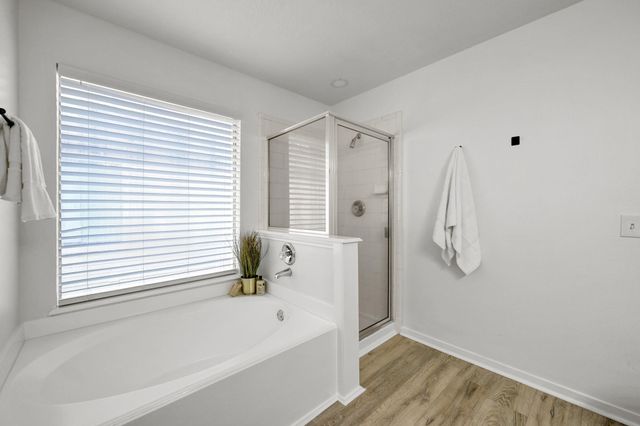 17602 S Summit Canyon Drive, Houston, TX 77095