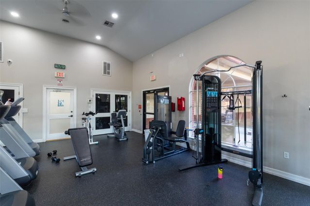 17602 S Summit Canyon Drive, Houston, TX 77095