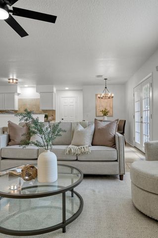 17602 S Summit Canyon Drive, Houston, TX 77095