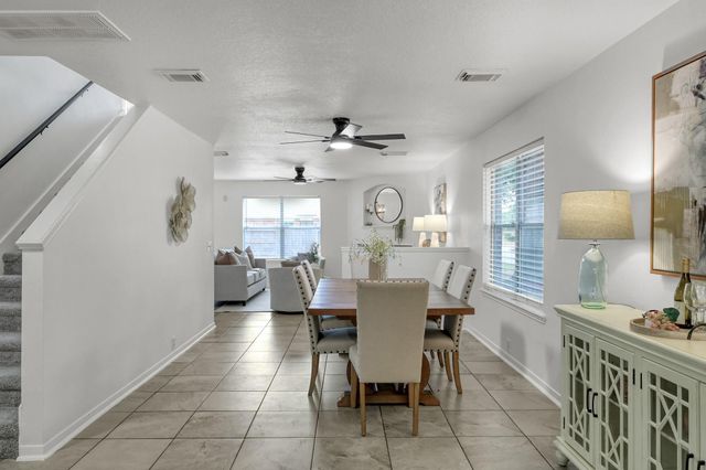 17602 S Summit Canyon Drive, Houston, TX 77095