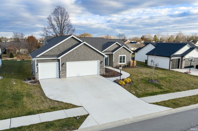 765 Waxwing Court, Roanoke, IN 46783