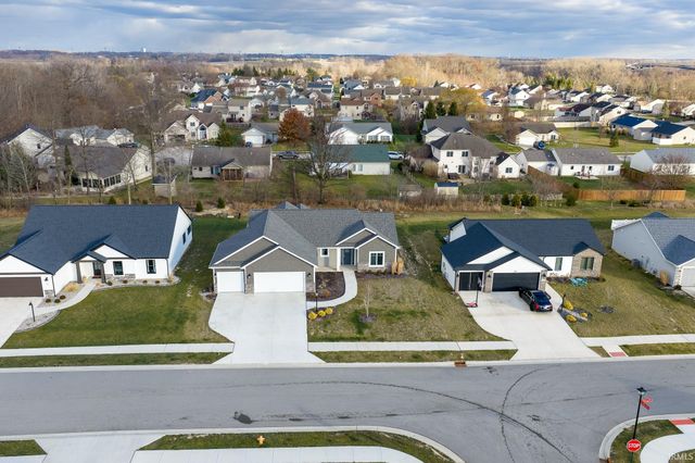 765 Waxwing Court, Roanoke, IN 46783