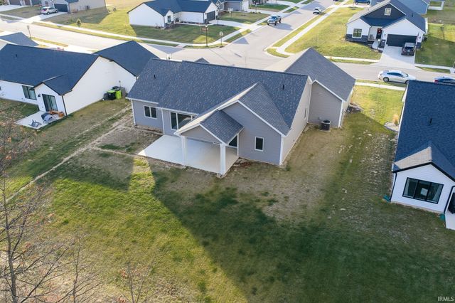 765 Waxwing Court, Roanoke, IN 46783