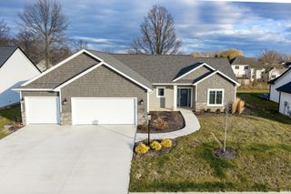 765 Waxwing Court, Roanoke, IN 46783