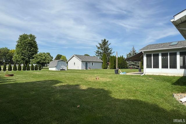 11521 County Road 24, Middlebury, IN 46540