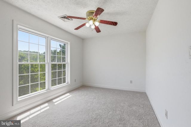 1961 NEW DANVILLE PIKE, Lancaster, PA 17603