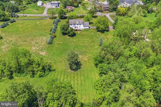 1961 NEW DANVILLE PIKE, Lancaster, PA 17603
