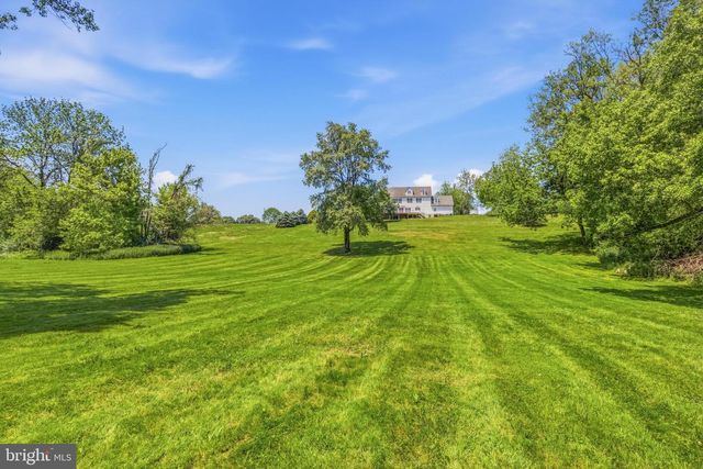 1961 NEW DANVILLE PIKE, Lancaster, PA 17603
