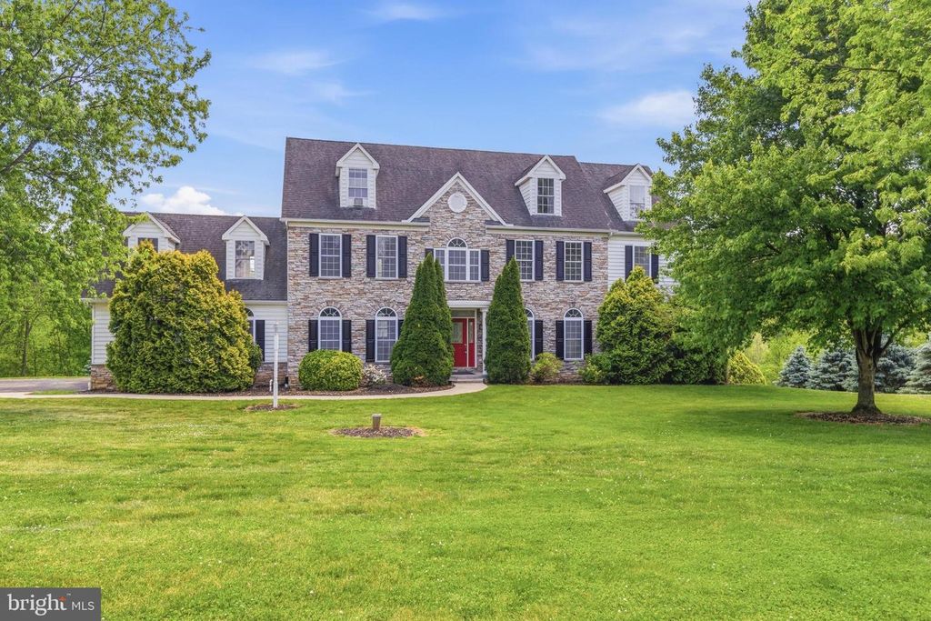 1961 NEW DANVILLE PIKE, Lancaster, PA 17603