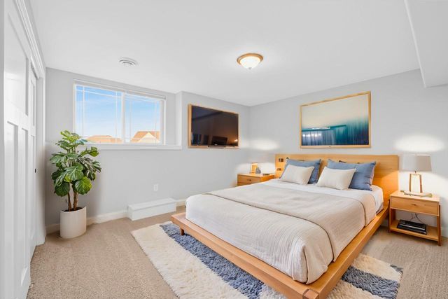 1525 Mohican TRAIL, Waukesha, WI 53189