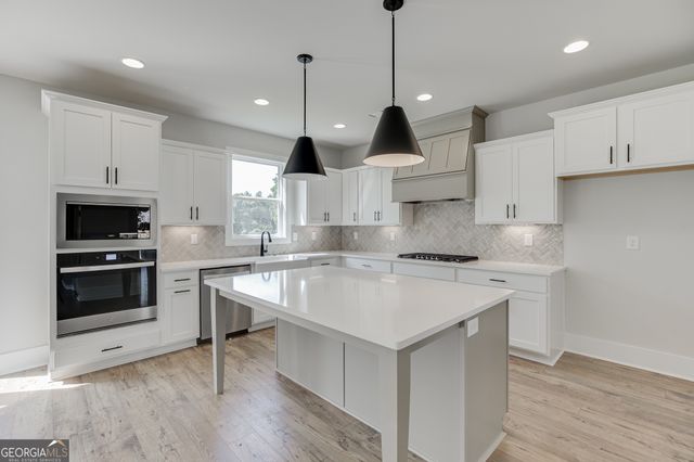 1803 Piney Bend Drive, Buford, GA 30518