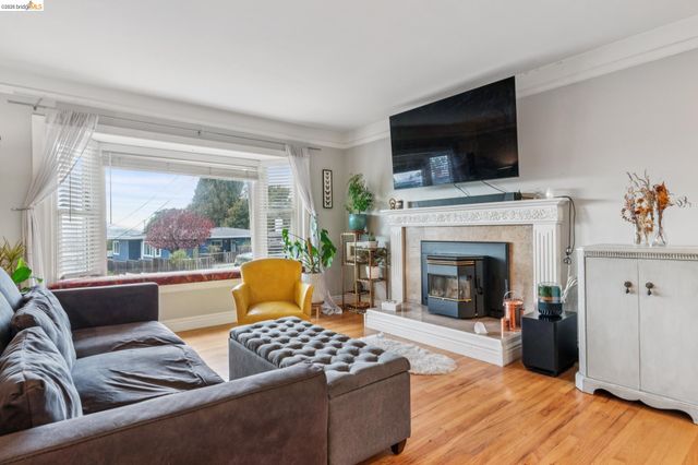 6201 Ralston Ave, Richmond, CA 94805