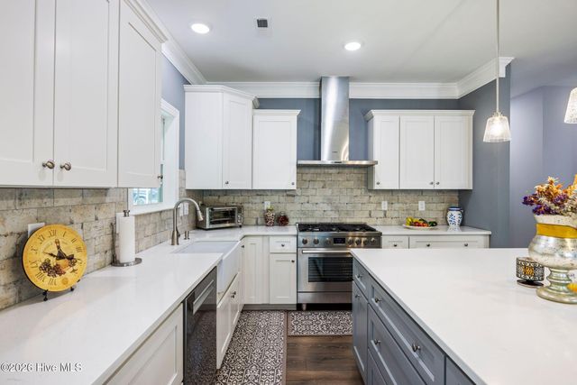 7165 Old Stump Drive SE, Leland, NC 28451