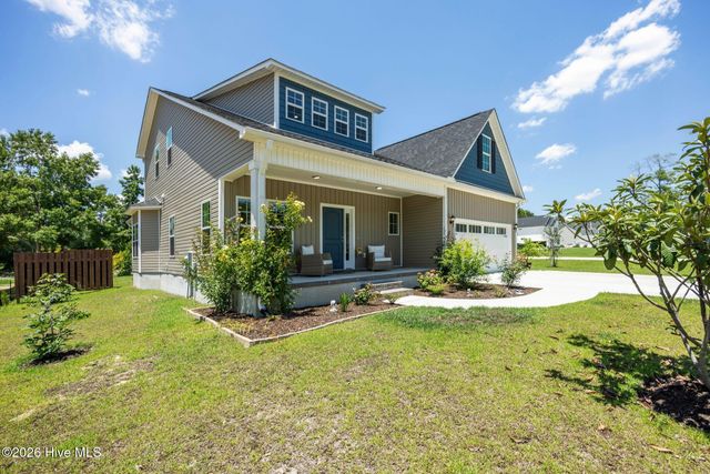 7165 Old Stump Drive SE, Leland, NC 28451