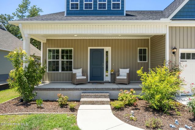 7165 Old Stump Drive SE, Leland, NC 28451