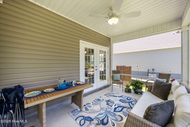 7165 Old Stump Drive SE, Leland, NC 28451