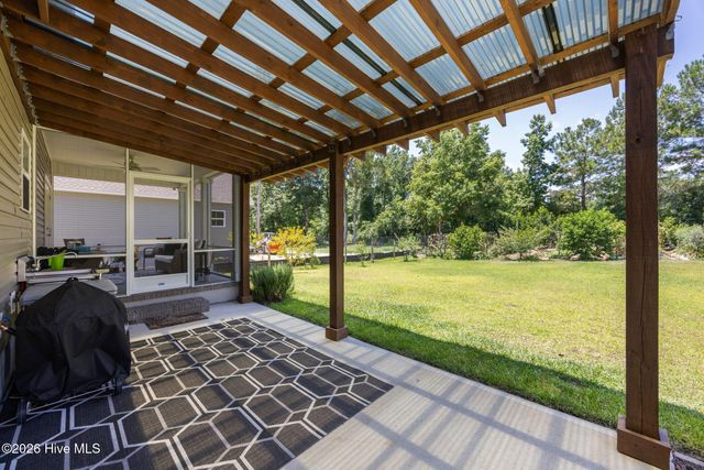 7165 Old Stump Drive SE, Leland, NC 28451