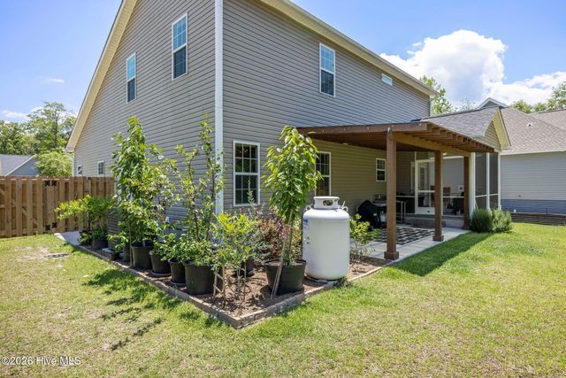 7165 Old Stump Drive SE, Leland, NC 28451