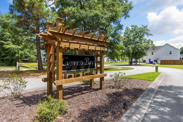 7165 Old Stump Drive SE, Leland, NC 28451