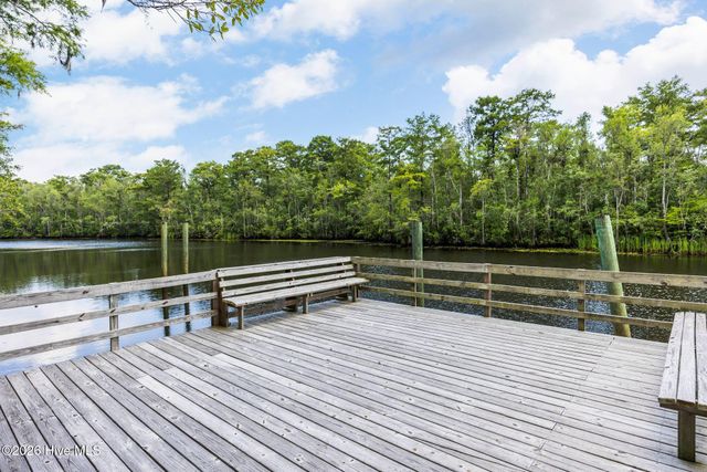7165 Old Stump Drive SE, Leland, NC 28451