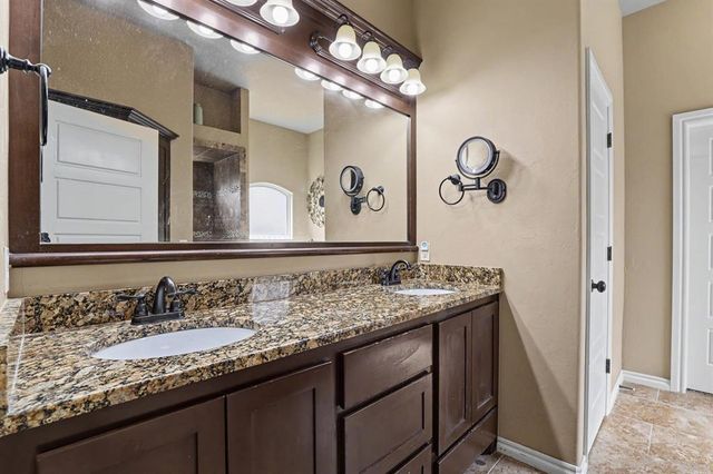 11744 SW 20th Street, Yukon, OK 73099