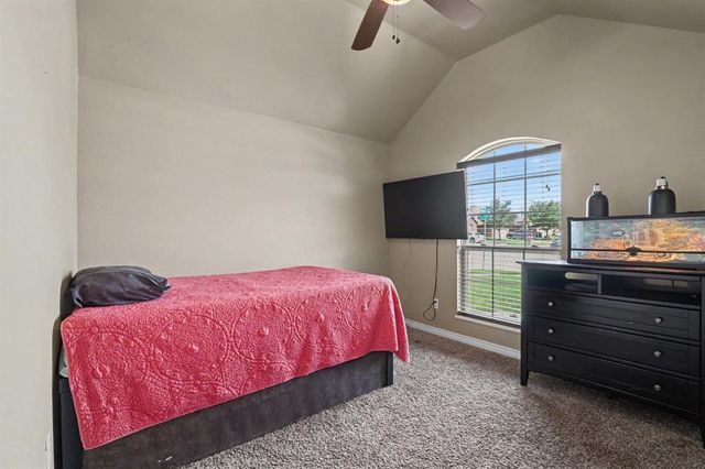 11744 SW 20th Street, Yukon, OK 73099