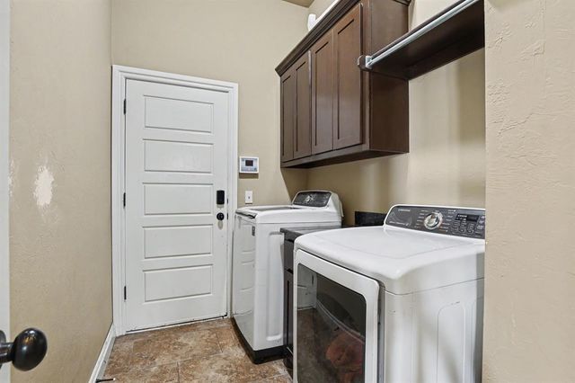 11744 SW 20th Street, Yukon, OK 73099