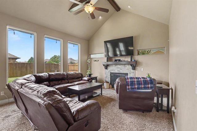 11744 SW 20th Street, Yukon, OK 73099