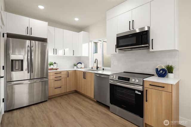 1411 Martin Luther King Jr Way, Seattle, WA 98122