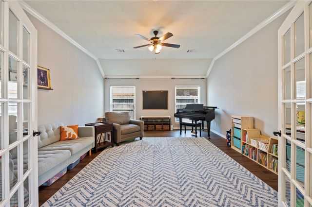 803 Hackberry Lane, Friendswood, TX 77546