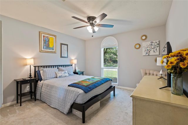 803 Hackberry Lane, Friendswood, TX 77546