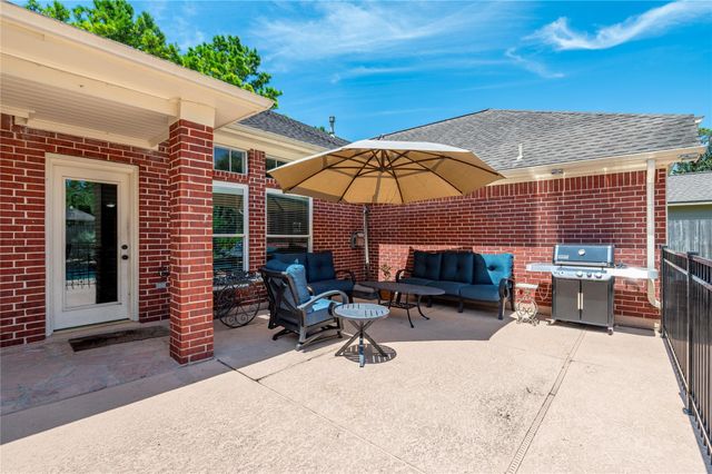 803 Hackberry Lane, Friendswood, TX 77546