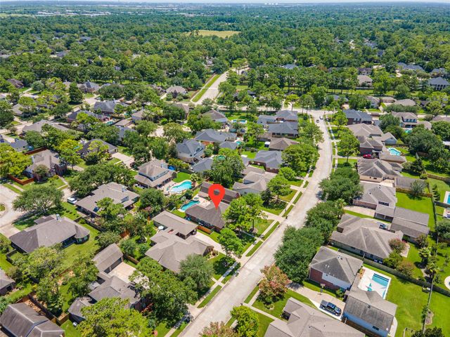 803 Hackberry Lane, Friendswood, TX 77546