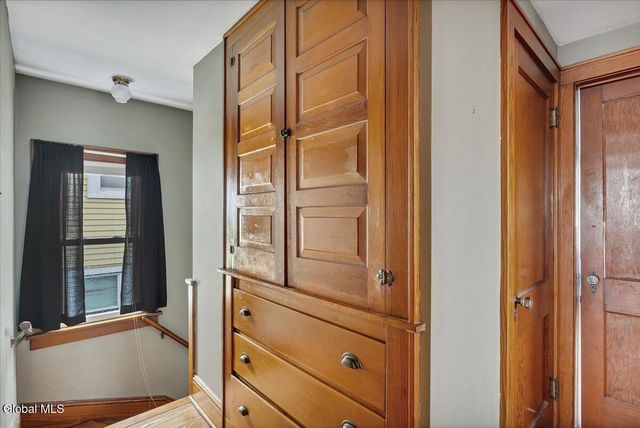 30 Bonheim Street, Albany, NY 12204