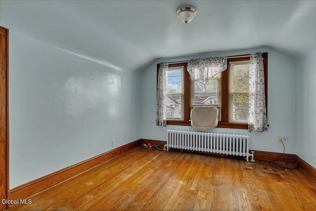 30 Bonheim Street, Albany, NY 12204