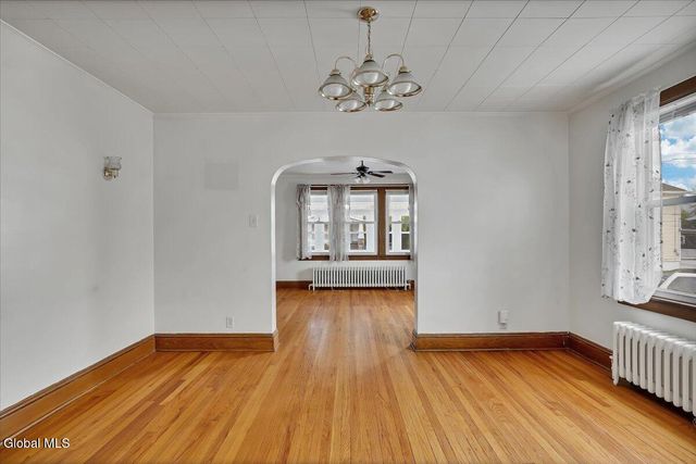 30 Bonheim Street, Albany, NY 12204