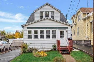 30 Bonheim Street, Albany, NY 12204