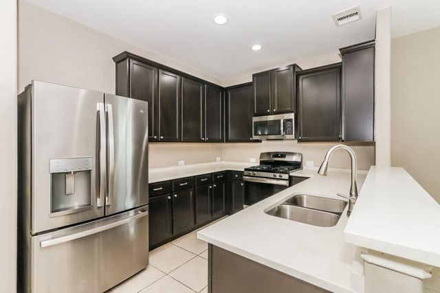 339 Sea Breeze Drive, Bacliff, TX 77518