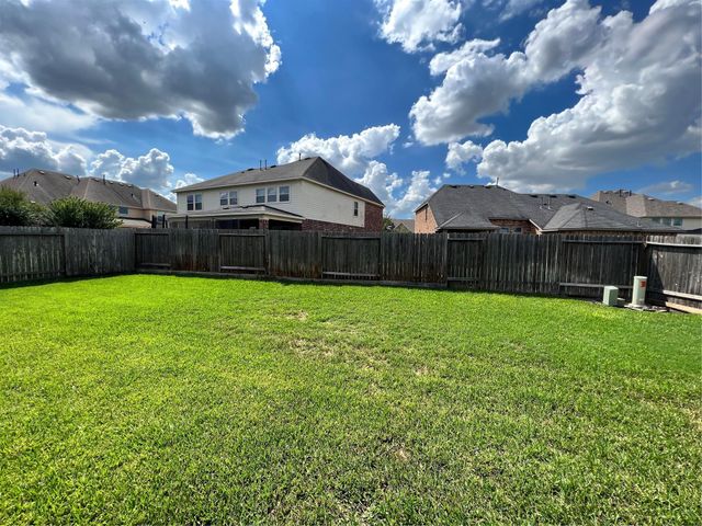 3318 Suffolk Creek Lane, Katy, TX 77494