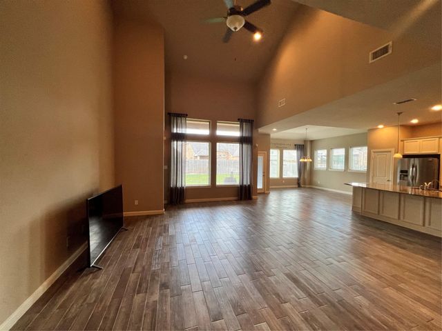 3318 Suffolk Creek Lane, Katy, TX 77494