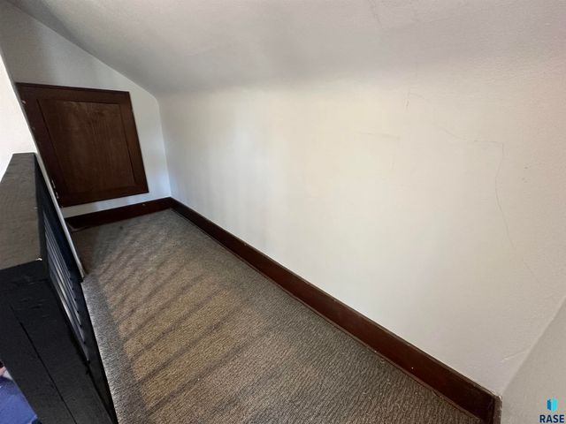 726 W 26th St Street, Sioux Falls, SD 57105