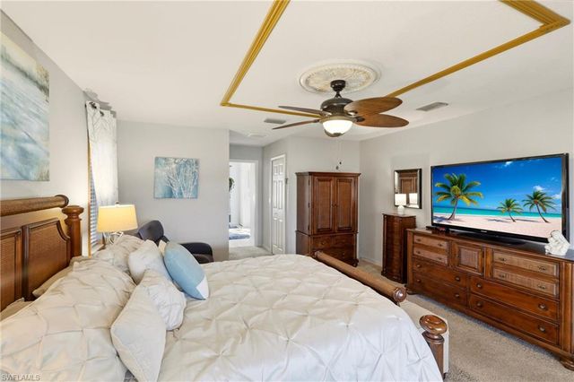 1713 NE 2nd ST, Cape Coral, FL 33909