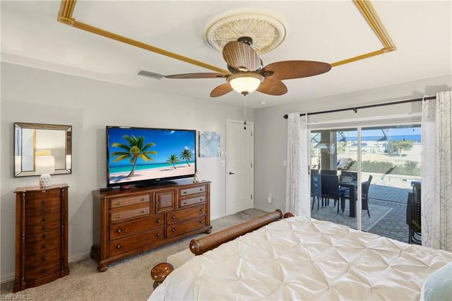 1713 NE 2nd ST, Cape Coral, FL 33909