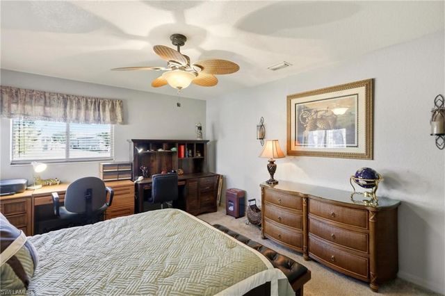 1713 NE 2nd ST, Cape Coral, FL 33909