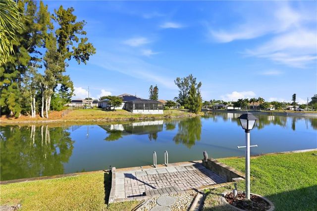 1713 NE 2nd ST, Cape Coral, FL 33909