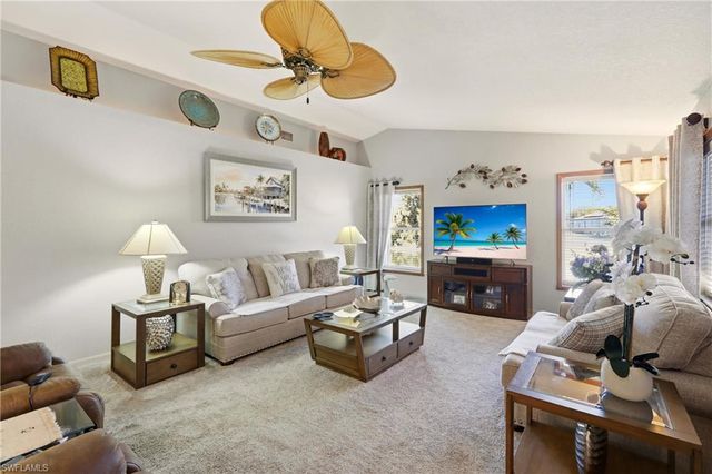 1713 NE 2nd ST, Cape Coral, FL 33909